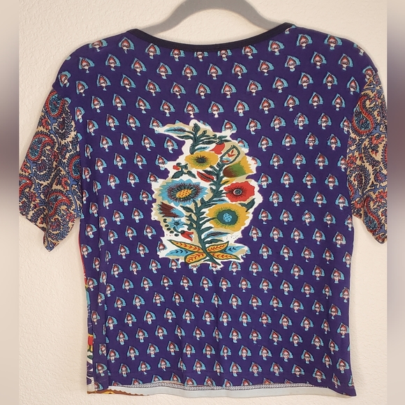Colorful Crop Tee with Beadwork - Picture 6 of 10